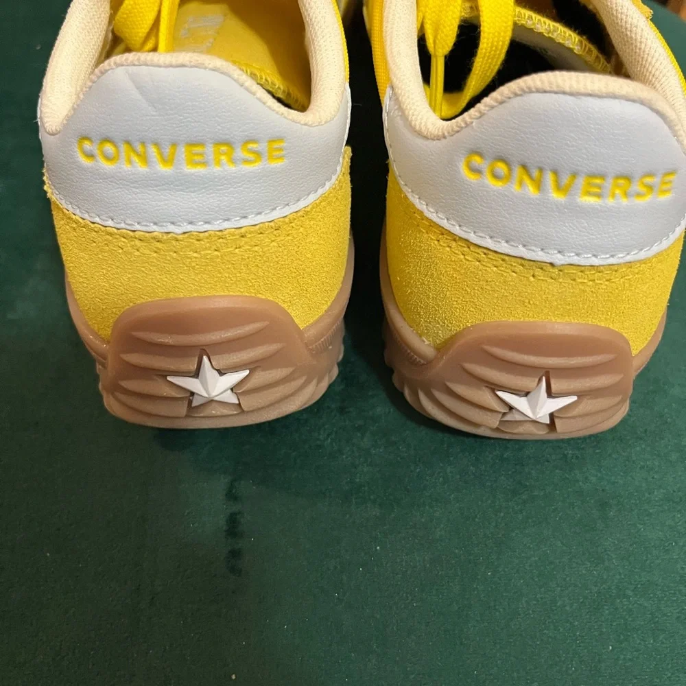 Converse One Star Retro Style Trainers Vivid Yellow Women’s Size 6 - Picture 2 of 6